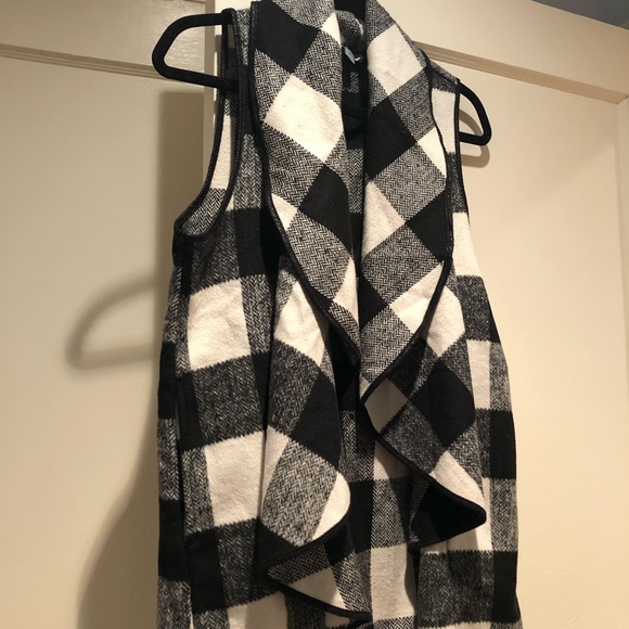 Jackets & Blazers - Black and White Checkered Waterfall Vest